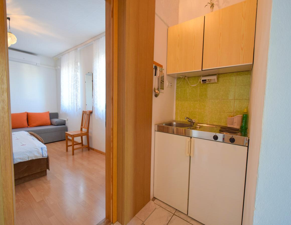 Apartment Toni Malinska Extérieur photo